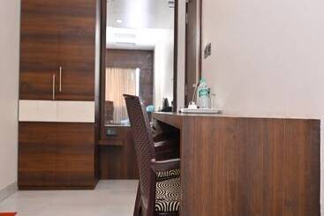 هتل Silver Land New Digha