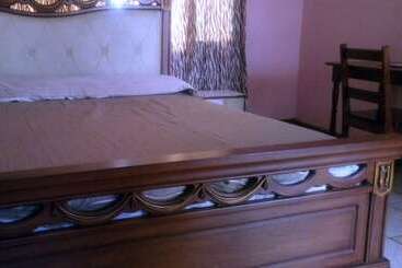 هتل Sooper Guest House
