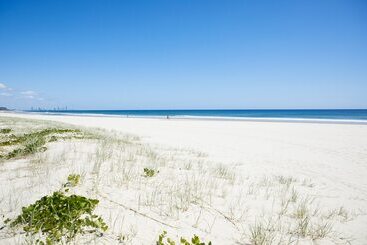 هتل Tessa S On The Beach Boutique