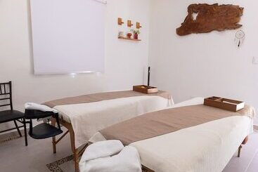 Tsaakik Jungle Hotel & Spa   Adults Only