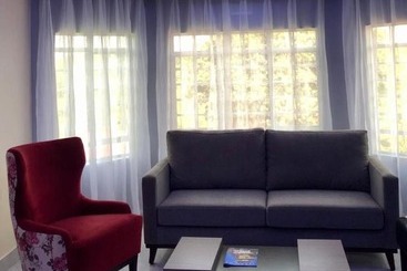 هتل Viva Gardens