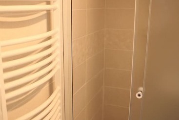 Hunyadi Panzió Apartmanház