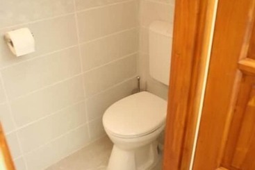 Hunyadi Panzió  Apartmanház