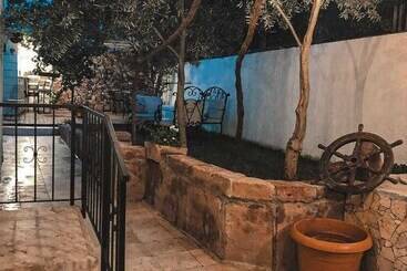 La Luna Otel Cunda