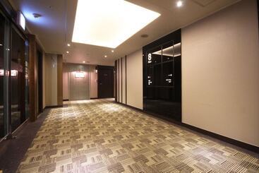 مُتل Changwon Myeongseodong U