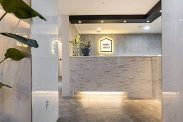 مُتل Dongtan Hotel Amor