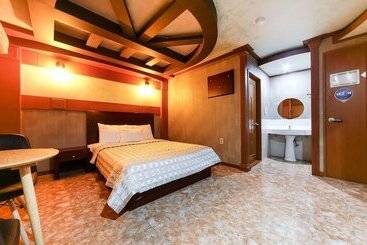 مُتل Gumi Gongdandong Hotel The Zone