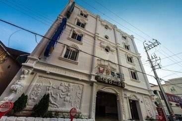 فندق على الطريق Miryang Renaissance