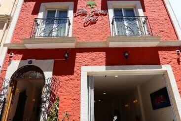 Ataçesme Otel