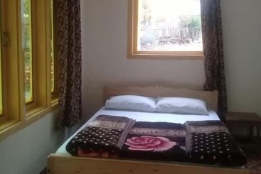 Benazir Hotel Kalash