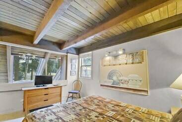 Breckenridge Spacious Mill Run 5 Townhouse By Redawning