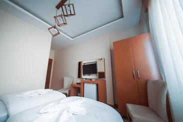By Sultan Otel