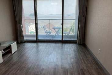 Daebudo Ocean Ville Pension