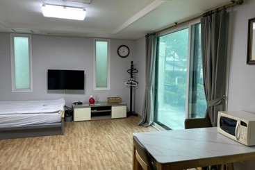 Daebudo Ocean Ville Pension