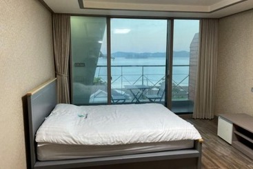 Daebudo Ocean Ville Pension
