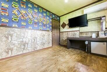Goesan Nagwon Motel