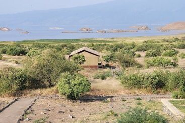 هتل Africa Safari Lake Natron Camping