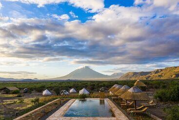 هتل Africa Safari Lake Natron Camping