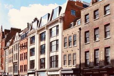 هتل Chateau Denmark London