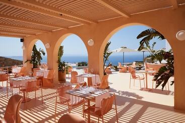 هتل Collini Suites & Villas Mykonos