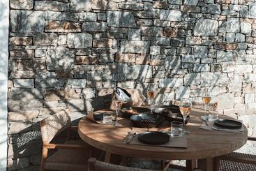 هتل Cove Paros