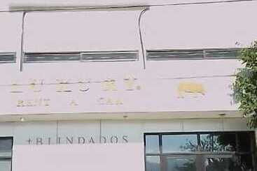 هتل Ito Inn Aeropuerto