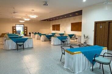 هتل Lords Eco Inn Belagavi