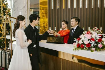 Songlam Waterfront Hotel   藍江酒店