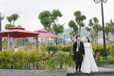 Songlam Waterfront Hotel   藍江酒店