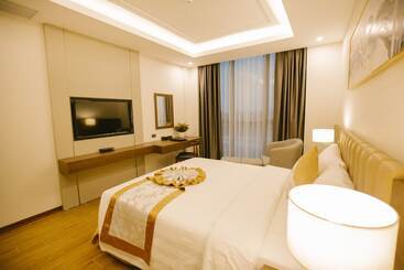 Songlam Waterfront Hotel   藍江酒店
