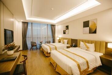 Songlam Waterfront Hotel   藍江酒店