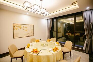 Songlam Waterfront Hotel   藍江酒店