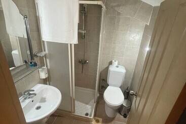 Larin Otel