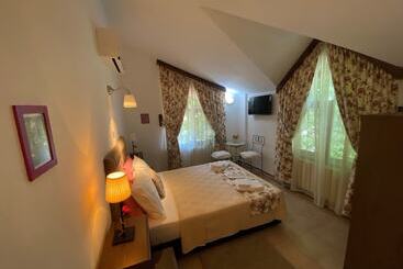 Larin Otel