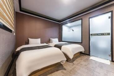 مُتل Hwaseong Ritz