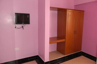 پانسیون Chrysalis Guest House & Restaurant Embu