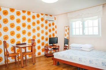 پانسیون Taean Mongsanpo Blue Ocean Resort
