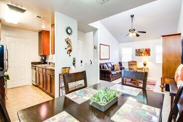 Beautiful Condo In Prime Scottsdale Location!