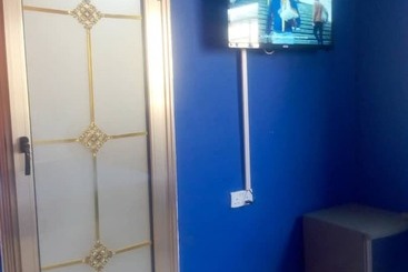 تختخواب و صبحانه Muroy Executive Lodge