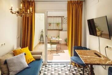 تختخواب و صبحانه Portus Gaditanus Sxviii Patio Andaluz