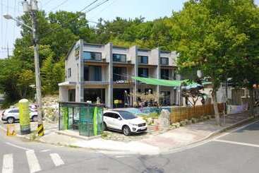 Gimje Laon Pension