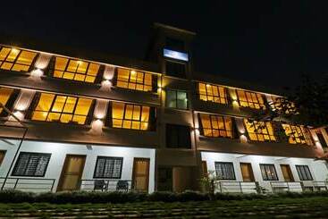 Itsy Hotels Morjim Pride