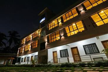 Itsy Hotels Morjim Pride