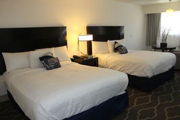 هتل Wyndham Garden Los Mochis Plaza Inn