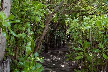 هتل Mi Lugar Retreat And Spa