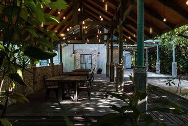 هتل Mi Lugar Retreat And Spa