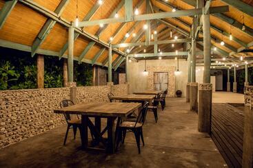 هتل Mi Lugar Retreat And Spa
