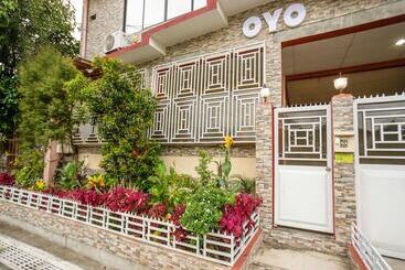 Oyo 805 La Belladoza - Paranyaque