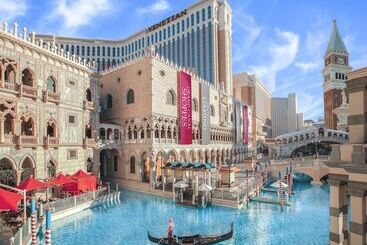 هتل The Venetian Prestige Club Lounge