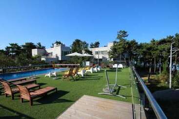Hwaseong Sea Pension